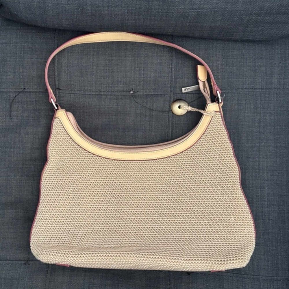 The Sak beige crocheted shoulder bag purse